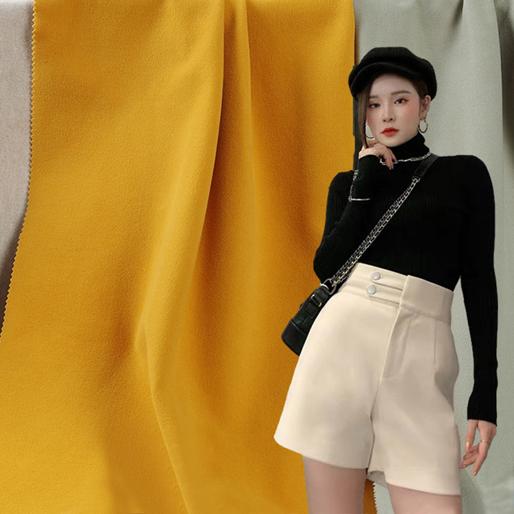 Varför är skjorta i medelvikt ulltyg det smarta valet för kvalitetsplagg?